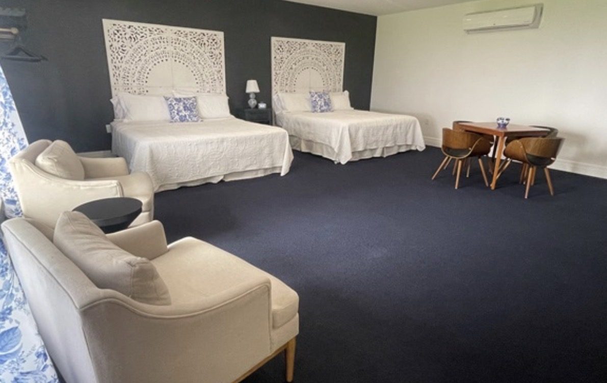 cobalt suite at Diamond on Seneca